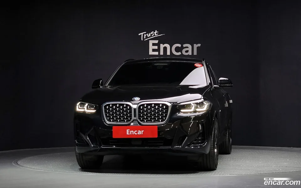 BMW X4 xDrive20i M 2023 — миниатюра 3