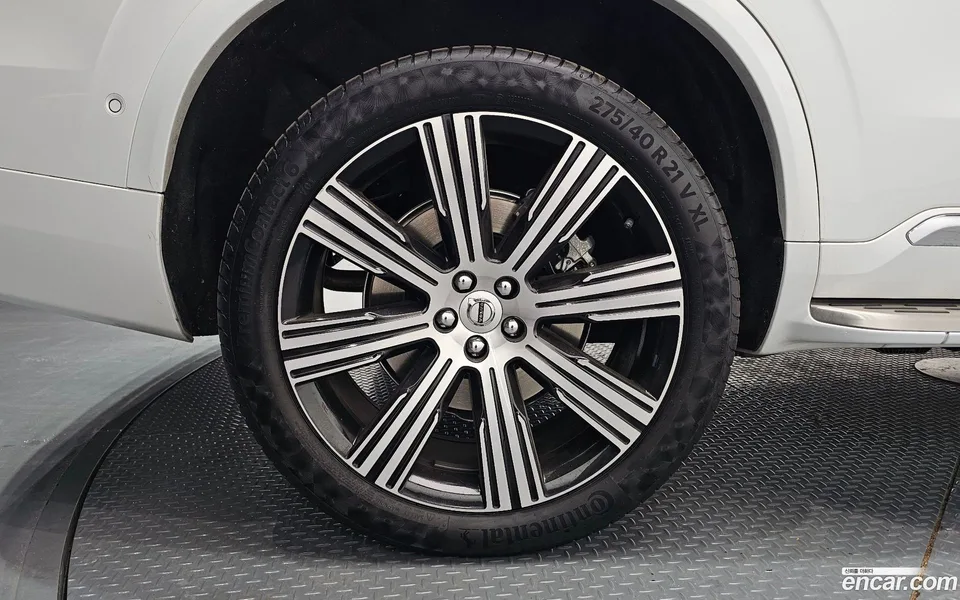 Volvo XC90 B6 2024 — миниатюра 2