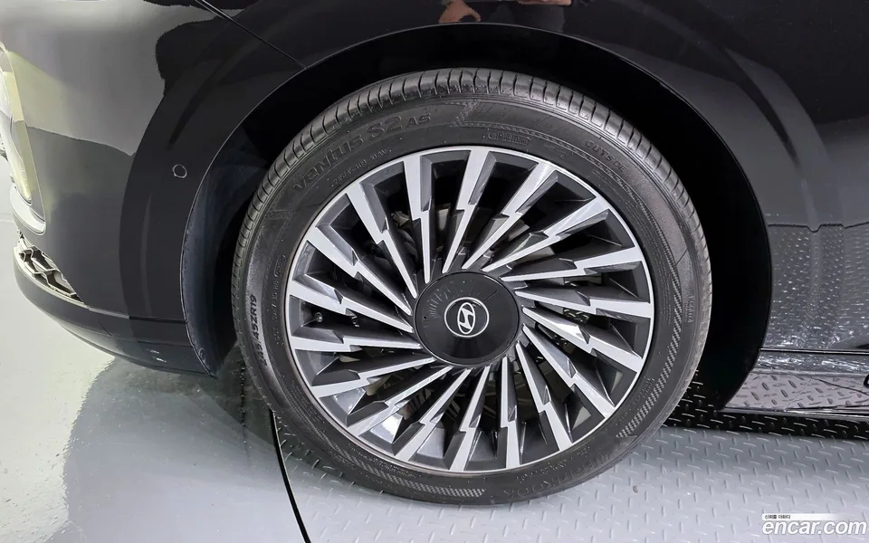 Hyundai Grandeur Hybrid 2024 — миниатюра 2