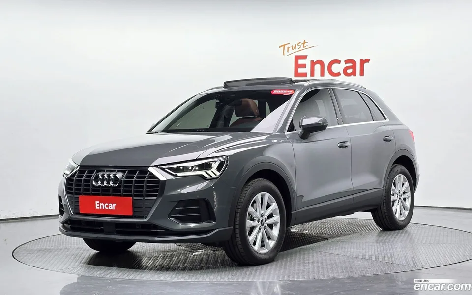Audi Q3 35 TDI 2025 — фото 1, купить с доставкой в Москву