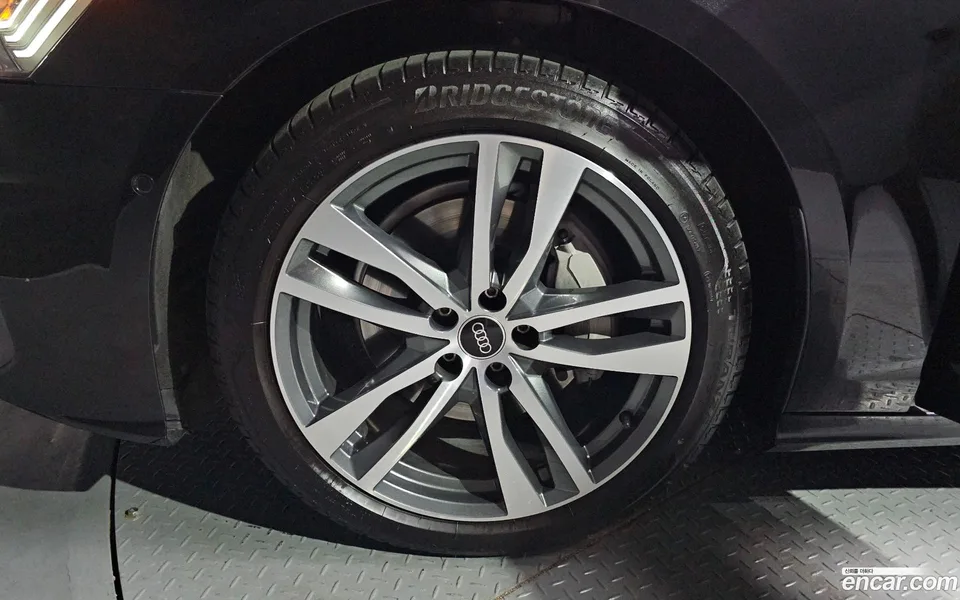 Audi A6 45 TFSI 2022 — миниатюра 2