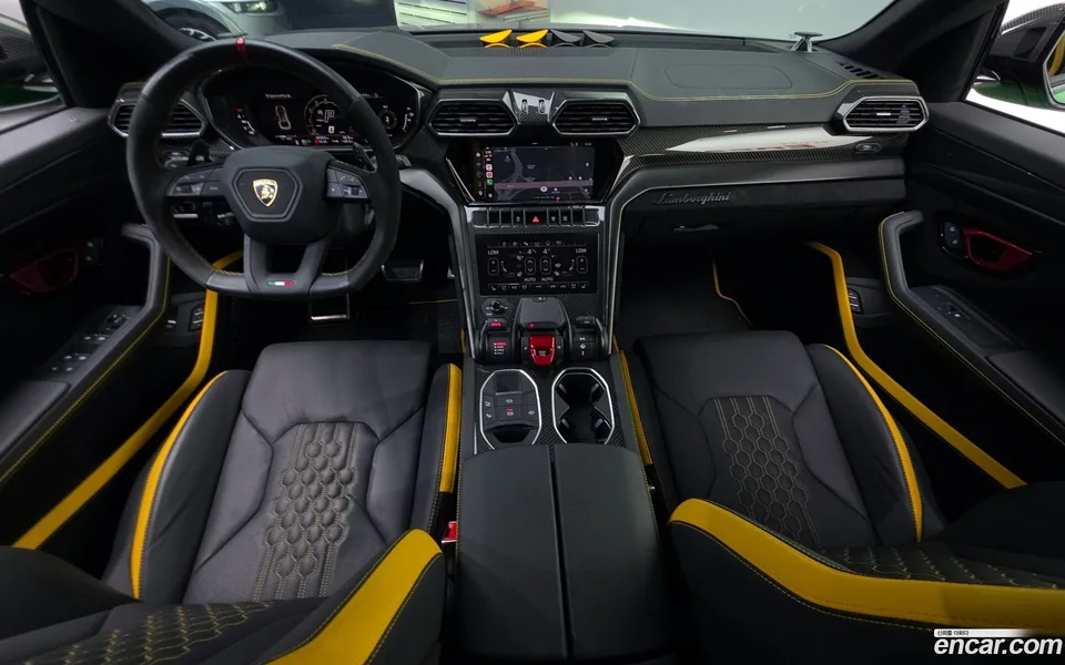 Lamborghini Urus 4.0 V8 2024 — миниатюра 5