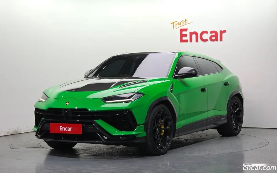 Lamborghini Urus 4.0 V8 2024 — фото 1, купить с доставкой в Москву