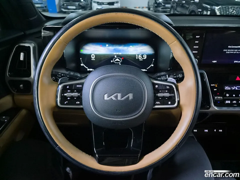 Kia Sorento HEV 1.6 2WD 2023 — thumbnail 2