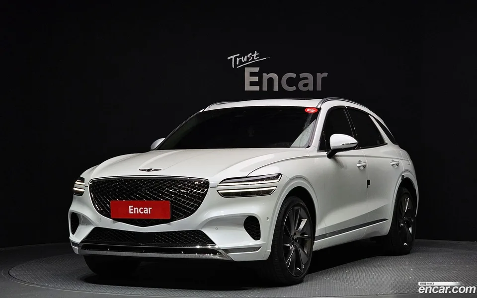 Genesis GV70 2.5T AWD 2023 — фото 1, купить с доставкой в Москву