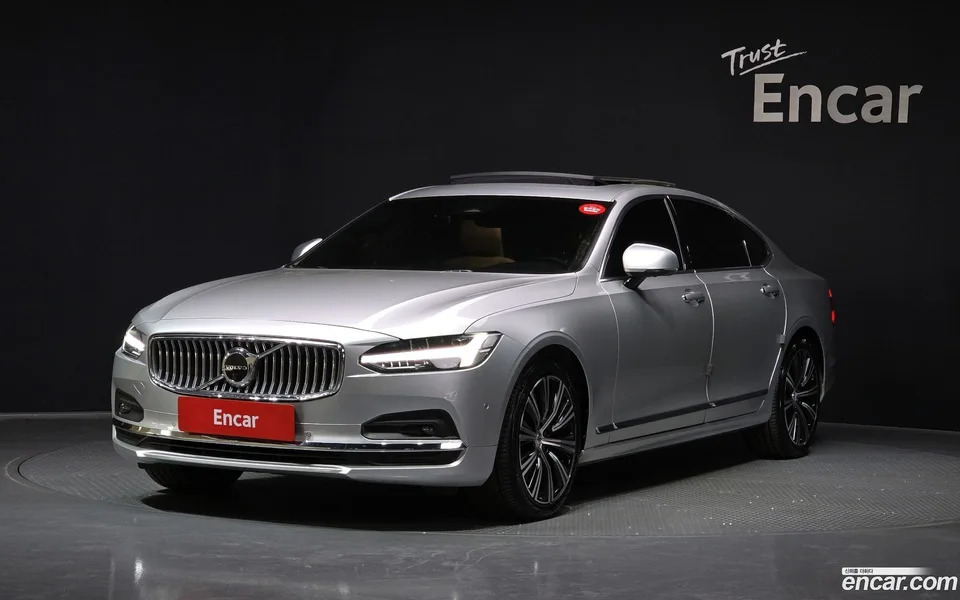Volvo S90 B5 2022 — фото 1, купить с доставкой в Москву