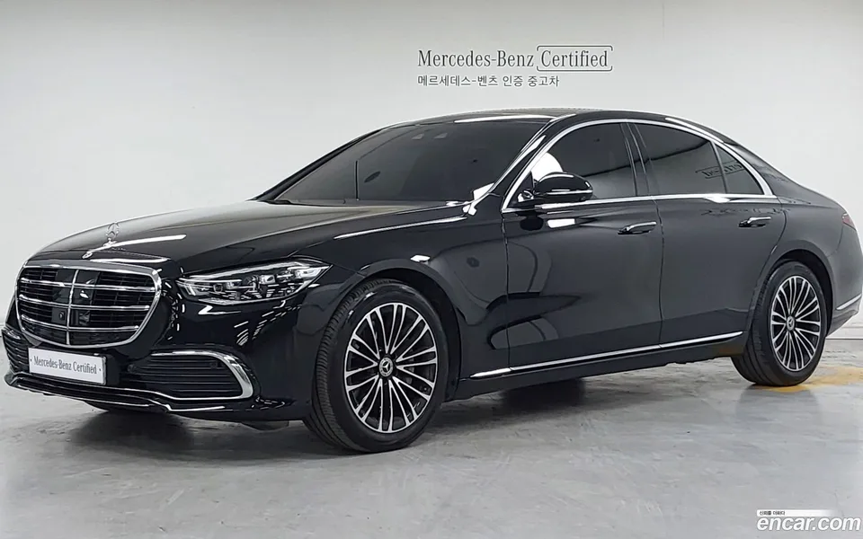 Mercedes-Benz S-Class S350 d 2023 — фото 1, купить с доставкой в Москву
