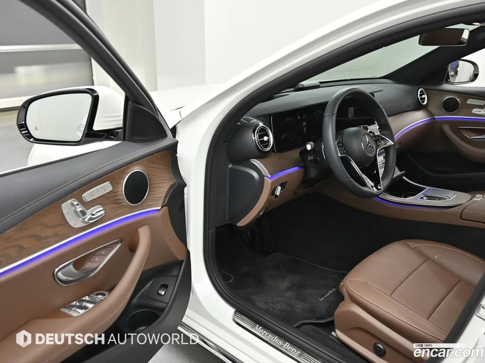 Mercedes-Benz E-Class E250 2022 — фото 1, купить с доставкой в Москву