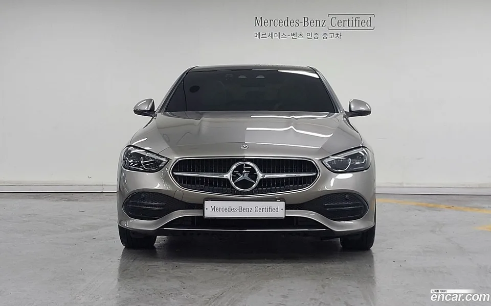 Mercedes-Benz C-Class C300 4MATIC 2023 — миниатюра 3