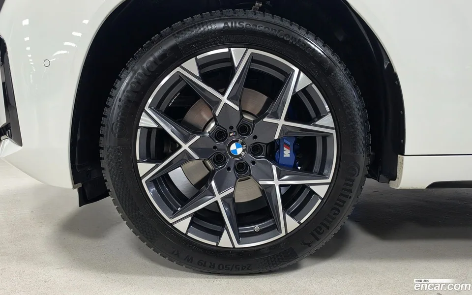 BMW X3 xDrive 20 M 2025 — миниатюра 2