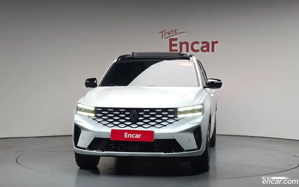 Renault Samsung Grand Koleos 1.5 E-TECH 2WD 2025 — миниатюра 3