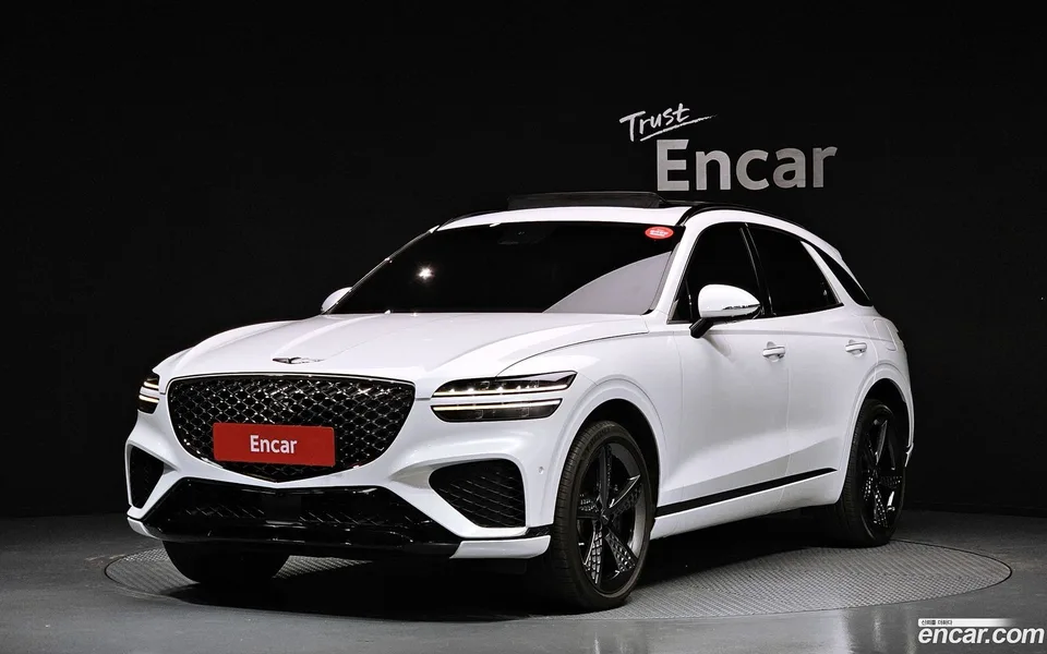 Genesis GV70 2.5T AWD 2022 — фото 1, купить с доставкой в Москву
