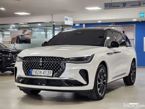 Lincoln Nautilus 2023 купить в Москве