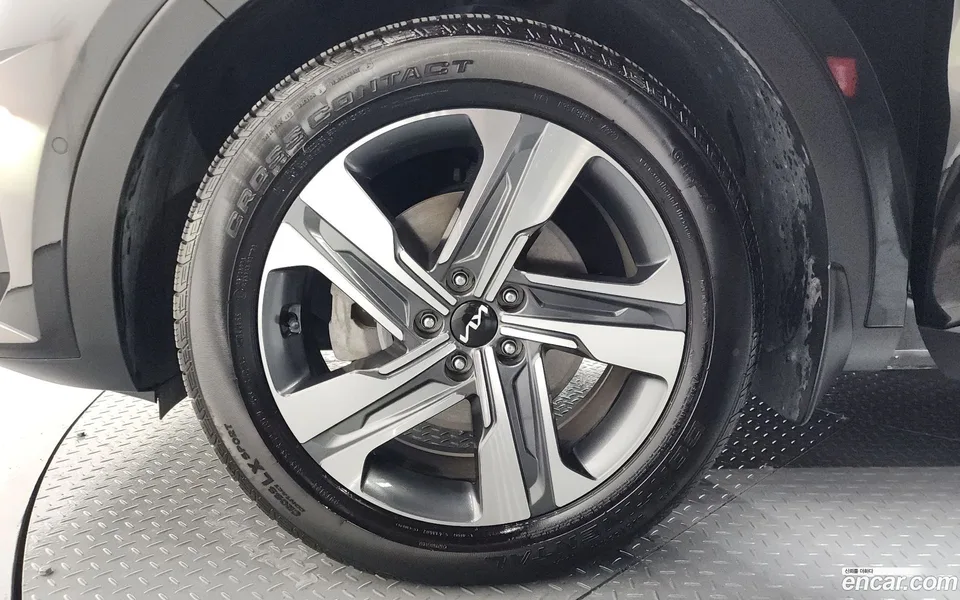 Kia Sorento HEV 1.6 2WD 2023 — миниатюра 2