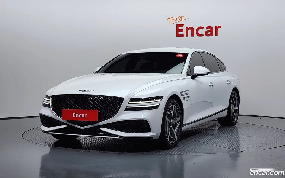 Genesis G80 2.5 AWD 2023 — фото 1, купить с доставкой в Москву