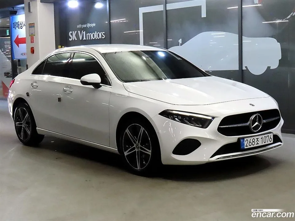 Mercedes-Benz A-Class A220 2025 — фото 1, купить с доставкой в Москву