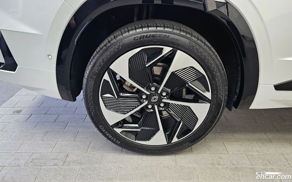 Renault Samsung Grand Koleos 1.5 E-TECH 2WD 2025 — миниатюра 2