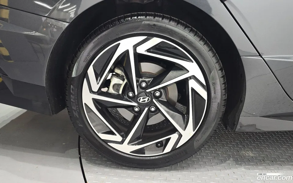 Hyundai Sonata The Edge 1.6 2024 — миниатюра 2