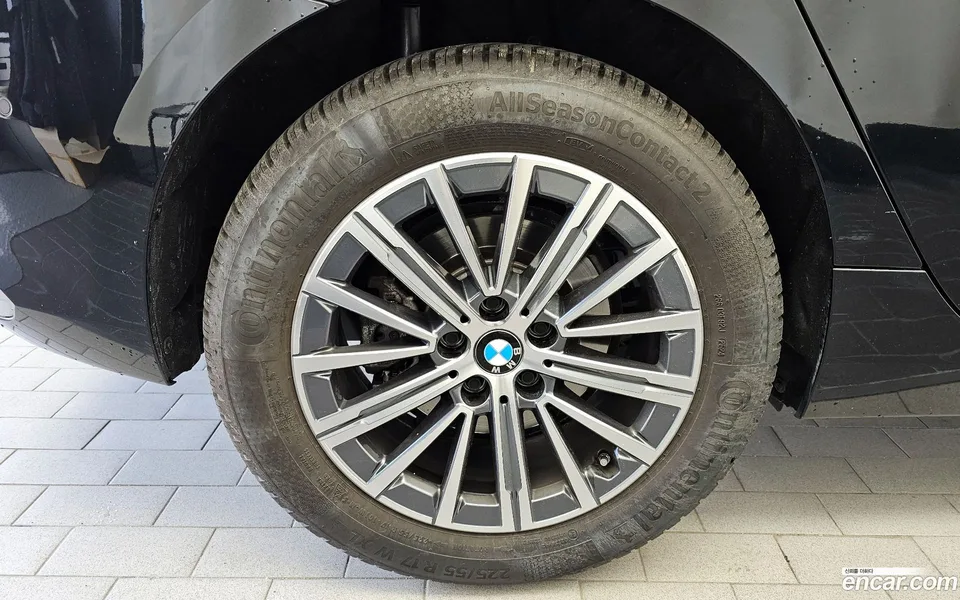 BMW 2 Series Active Tourer 218d 2023 — миниатюра 5