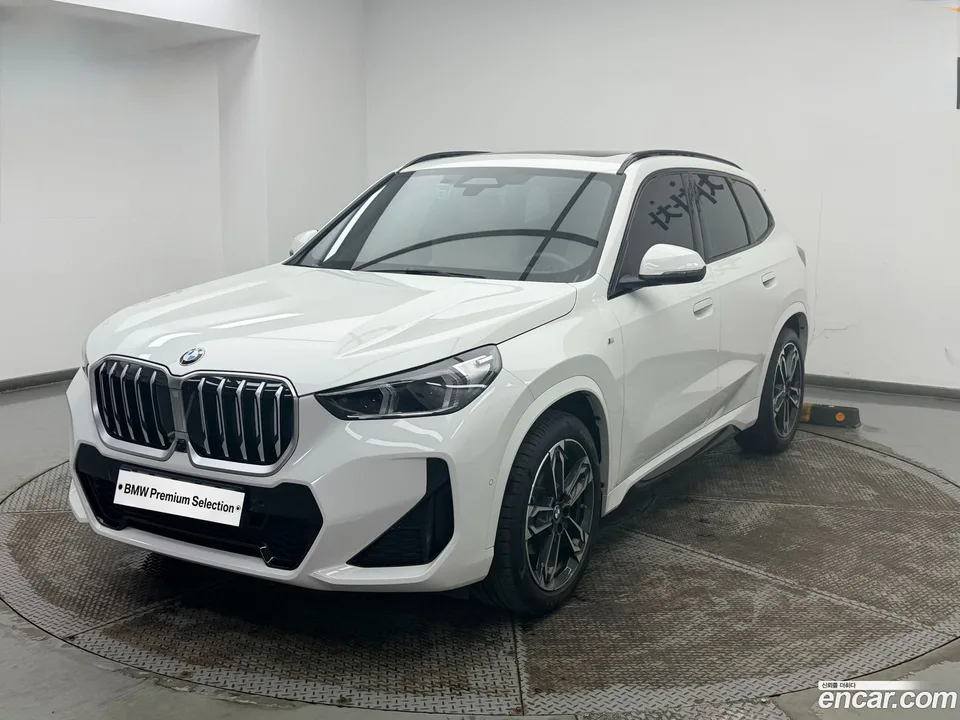 BMW X1 xDrive 20i M 2025 — фото 1, купить с доставкой в Москву