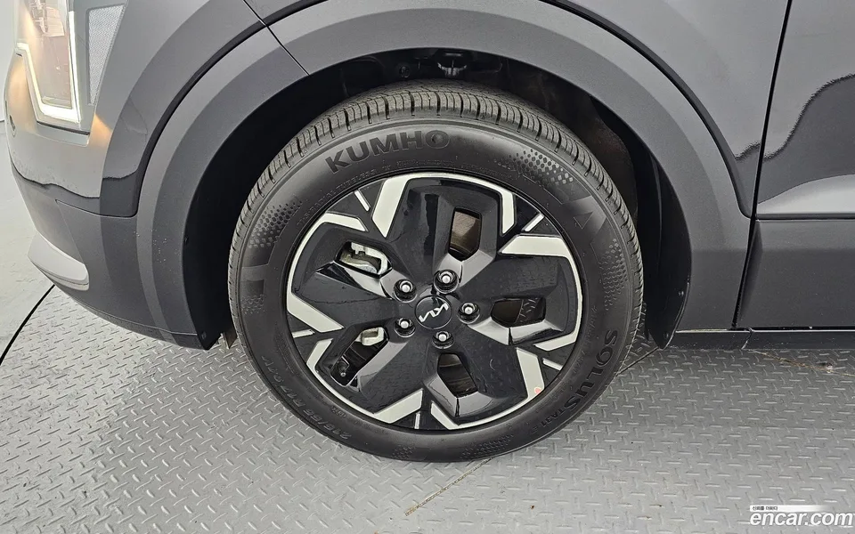 Kia Niro EV 2023 — миниатюра 2