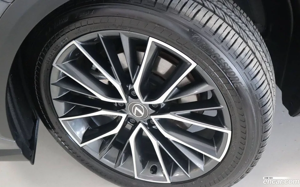 Lexus NX 350h 2025 — миниатюра 5