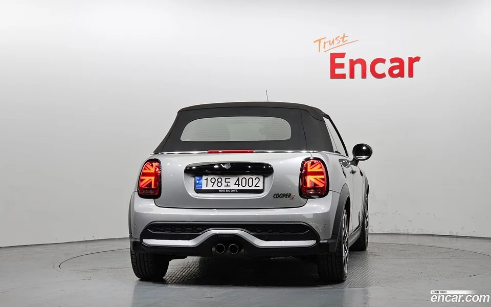 MINI Cooper S Convertible 2023 — миниатюра 4