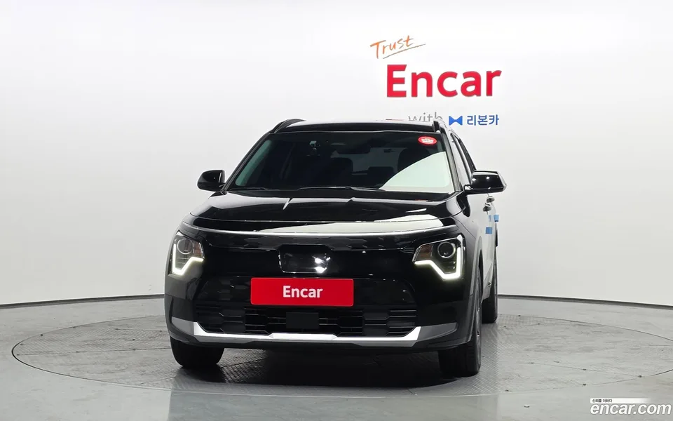 Kia Niro EV 2023 — миниатюра 3