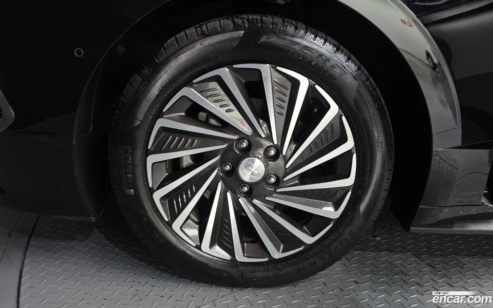 Hyundai Sonata Hybrid 2023 — миниатюра 5