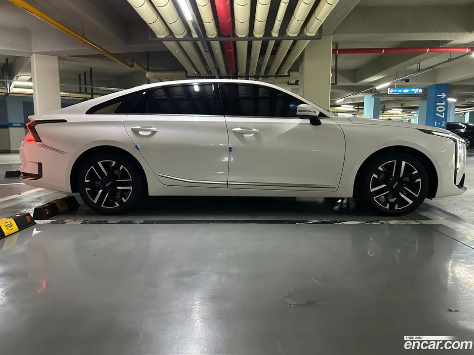 Kia K8 Hybrid 2025 — миниатюра 4