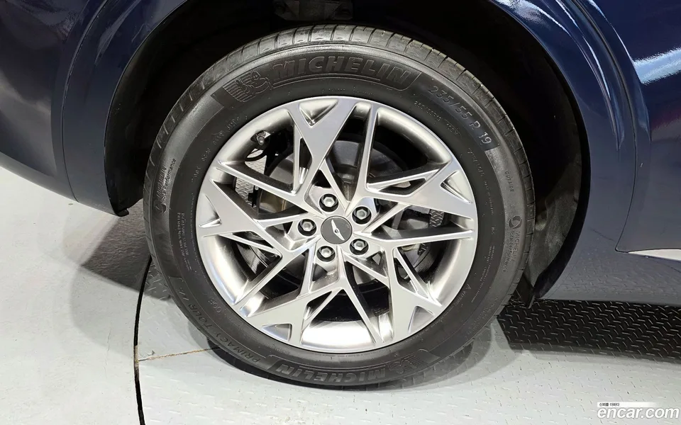 Genesis GV70 2.5T AWD 2022 — миниатюра 2
