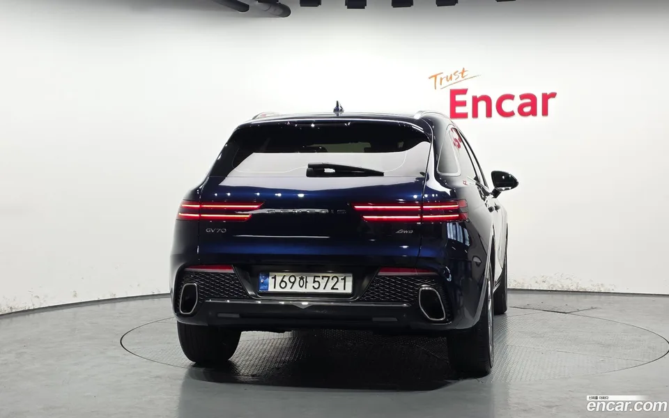 Genesis GV70 2.5T AWD 2022 — миниатюра 4