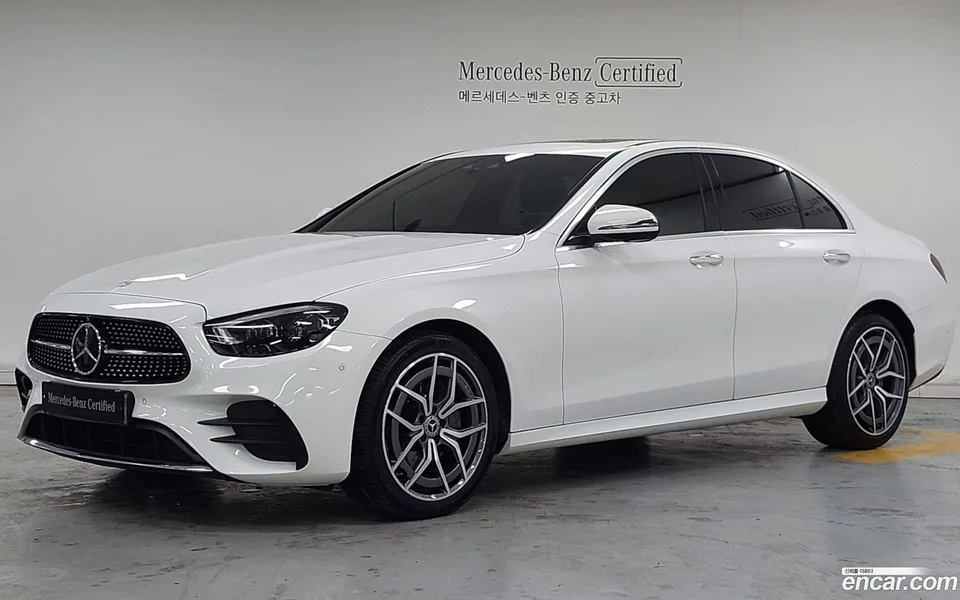 Mercedes-Benz E-Class E220d 4MATIC AMG Line 2023 — фото 1, купить с доставкой в Москву