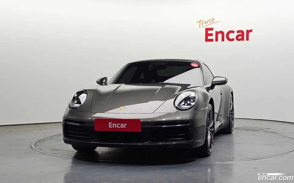 Porsche 911 (992) S 2023 — миниатюра 3
