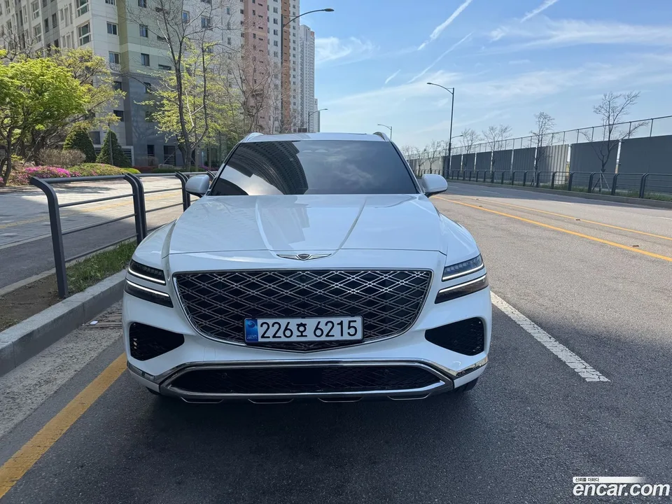Genesis GV80 2.5T AWD 2026 — фото 1, купить с доставкой в Москву
