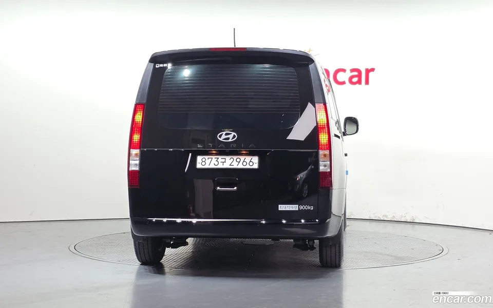 Hyundai Staria L3.5 3 2025 — миниатюра 4