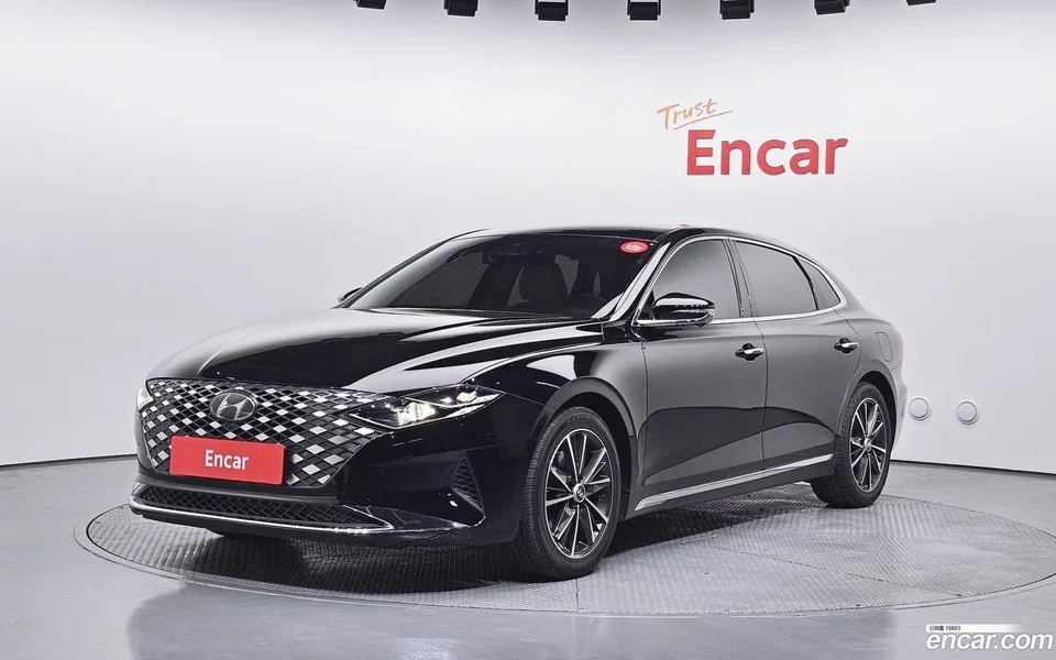 Hyundai Grandeur IG 2.5 2022 — фото 1, купить с доставкой в Москву