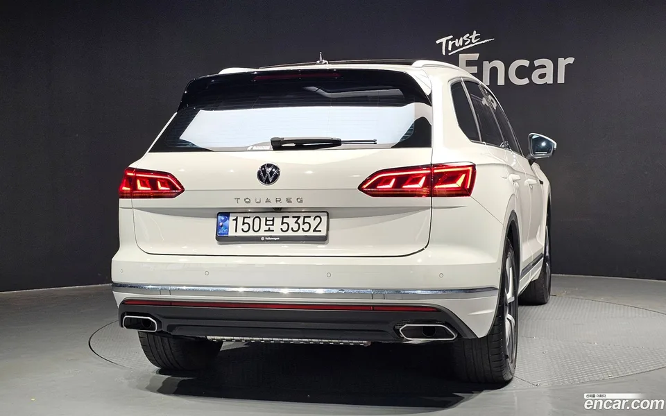 Volkswagen Touareg 3.0 TDI 2023 — миниатюра 4