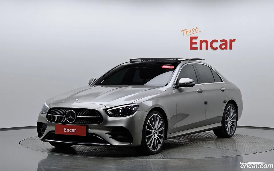 Mercedes-Benz E-Class E350 4MATIC 2022 — фото 1, купить с доставкой в Москву