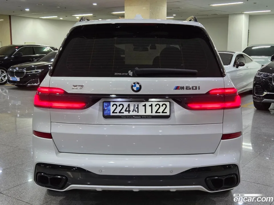 BMW X7 M60i xDrive M 6 2024 — миниатюра 4