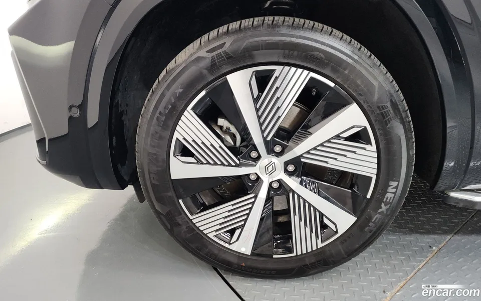 Renault Samsung Grand Koleos 1.5 E-TECH 2WD 2025 — миниатюра 2
