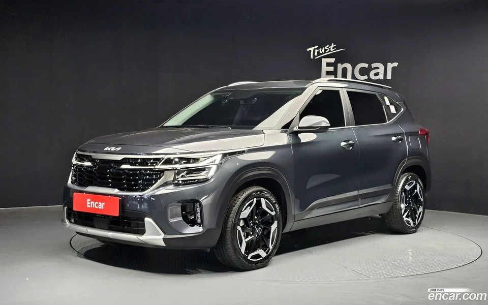 Kia Seltos 1.6 2WD 2025 — фото 1, купить с доставкой в Москву