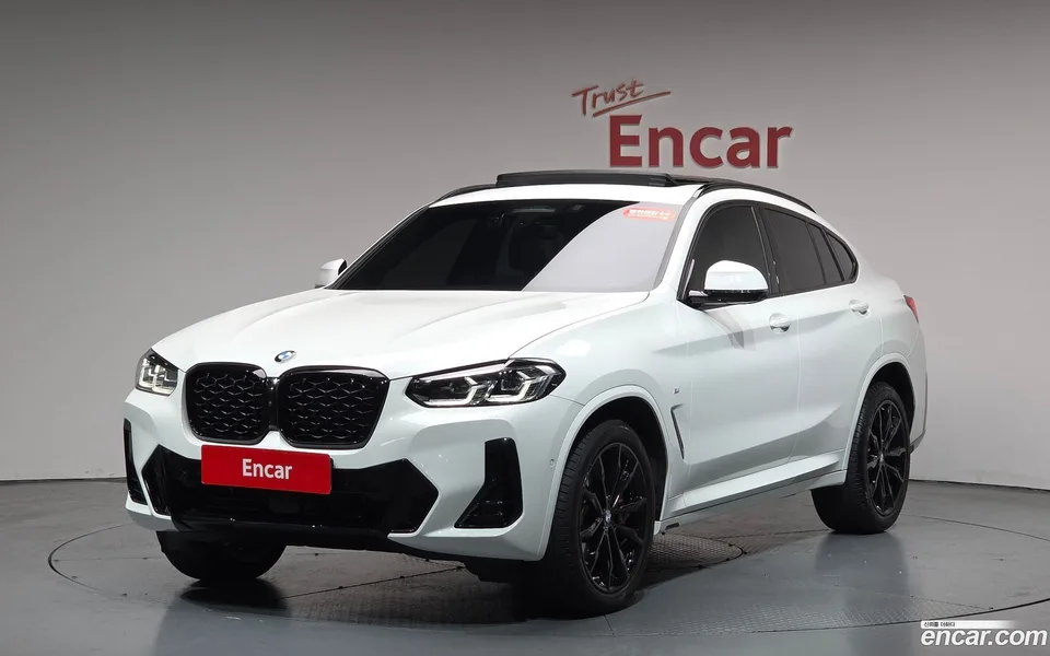 BMW X4 xDrive20i M 2025 — фото 1, купить с доставкой в Москву