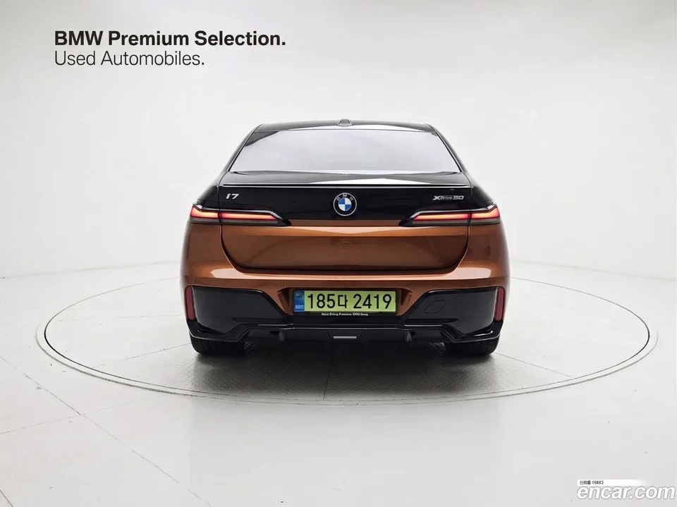 BMW i7 xDrive 60 M 2025 — миниатюра 4