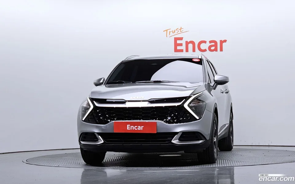 Kia Sportage 2.0 2WD 2023 — миниатюра 3
