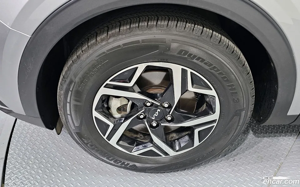 Kia Sportage 2.0 2WD 2023 — thumbnail 5