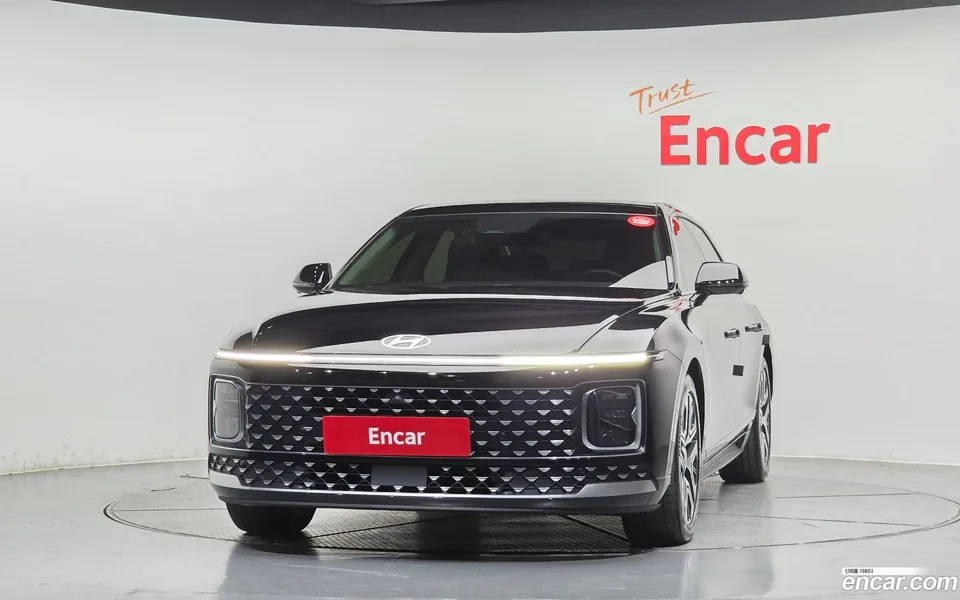 Hyundai Grandeur Hybrid 2023 — миниатюра 3