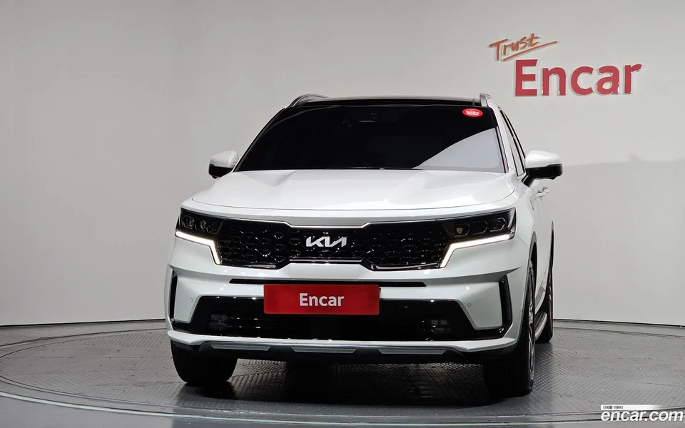 Kia Sorento HEV 1.6 2WD 2023 — миниатюра 3