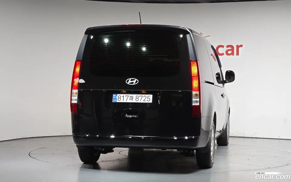 Hyundai Staria HEV 1.6 5 2024 — миниатюра 4