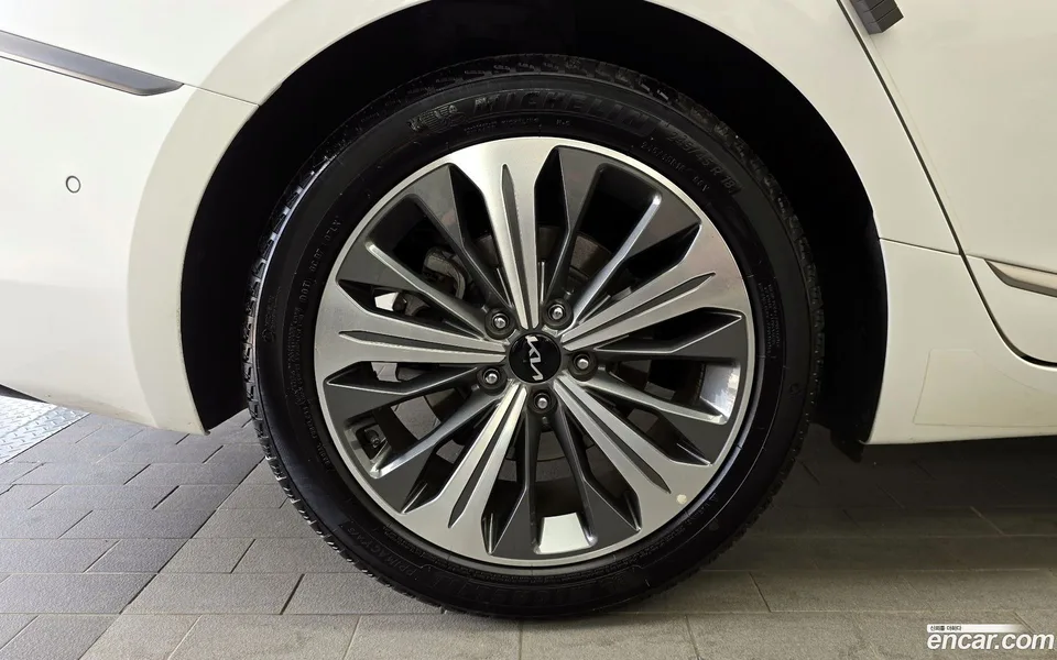 Kia K8 Hybrid 2024 — миниатюра 2